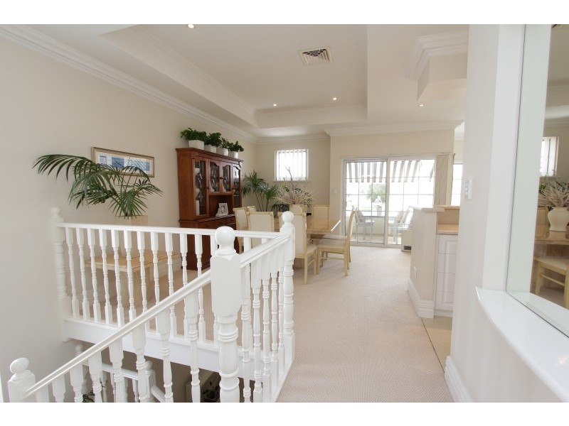 124A MARY STREET, Como WA 6152