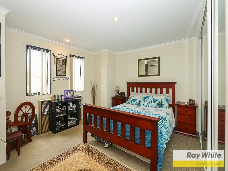 23/21 Bryanston Pass, Madeley WA 6065