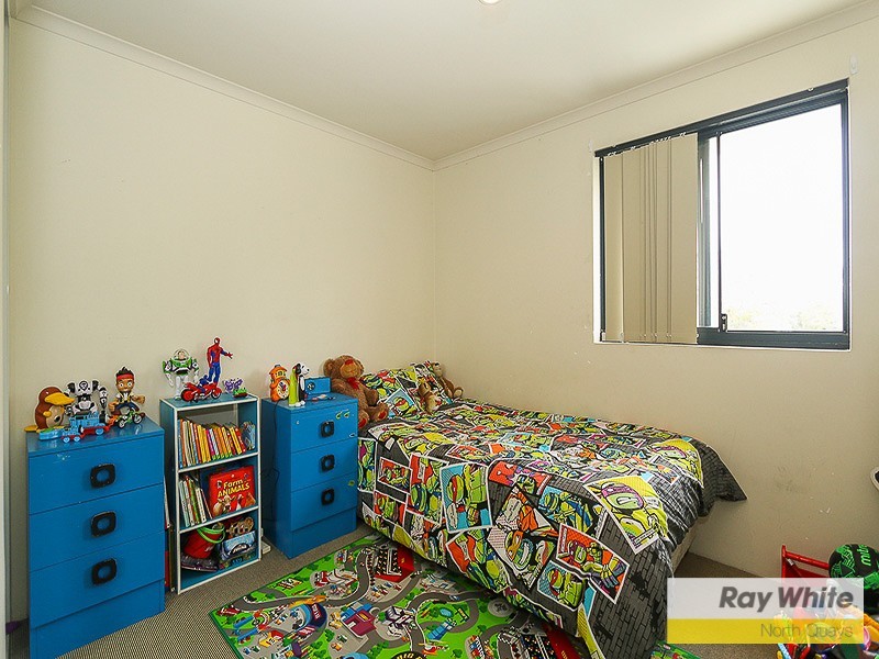 23/21 Bryanston Pass, Madeley WA 6065