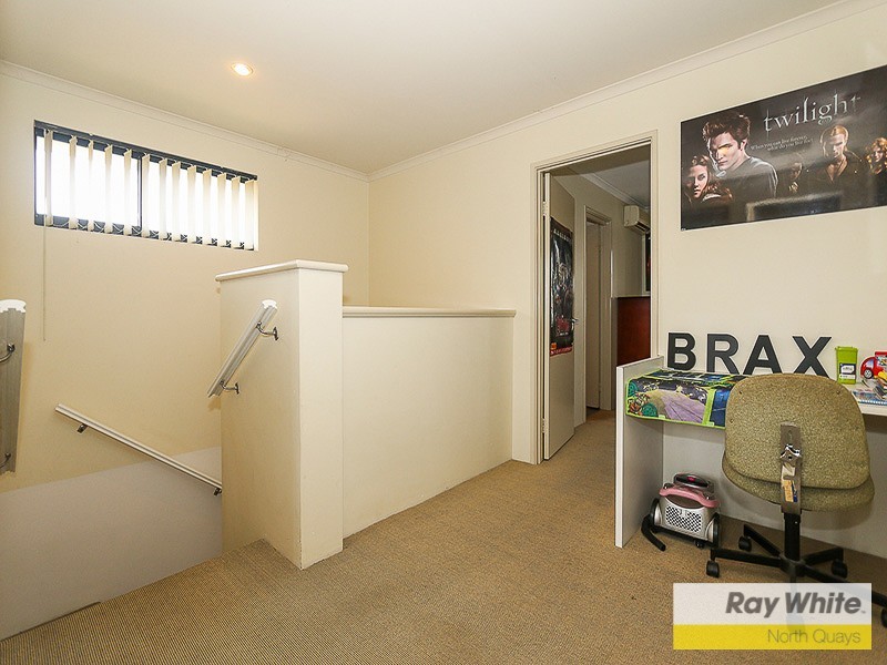 23/21 Bryanston Pass, Madeley WA 6065