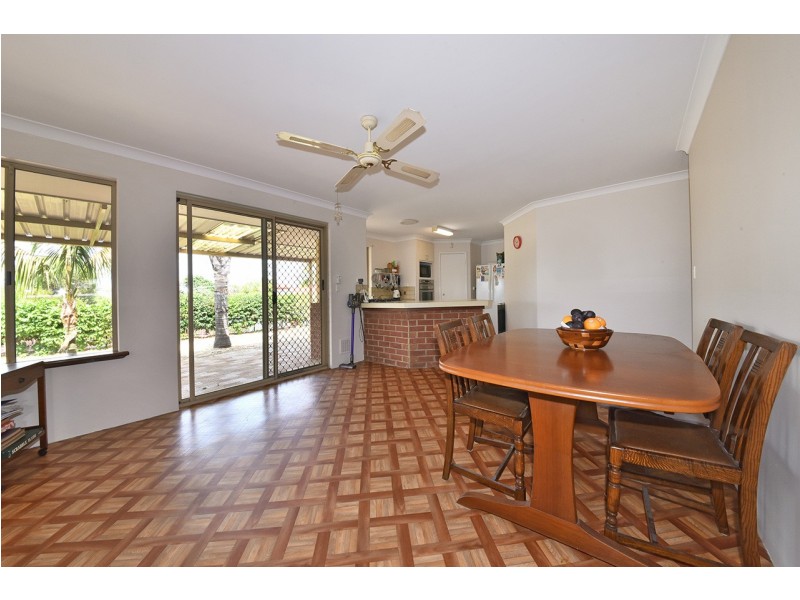 320 Warwick Rd, Warwick WA 6024