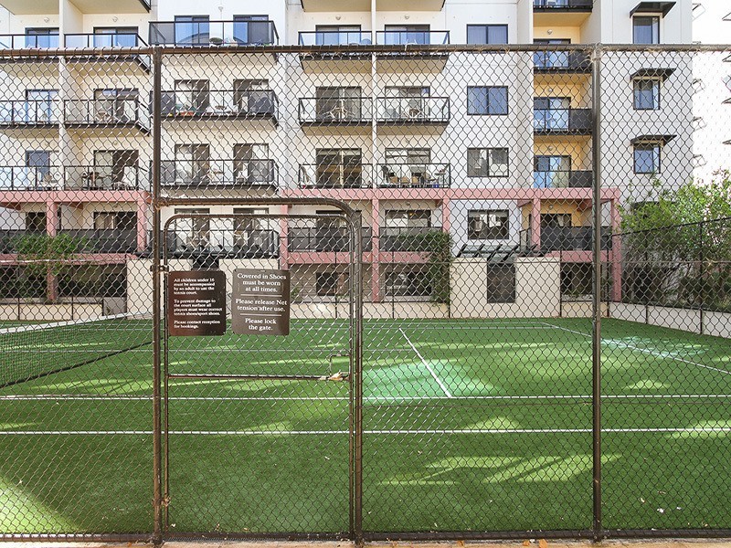 34/126 Mounts Bay Road, Perth WA 6000