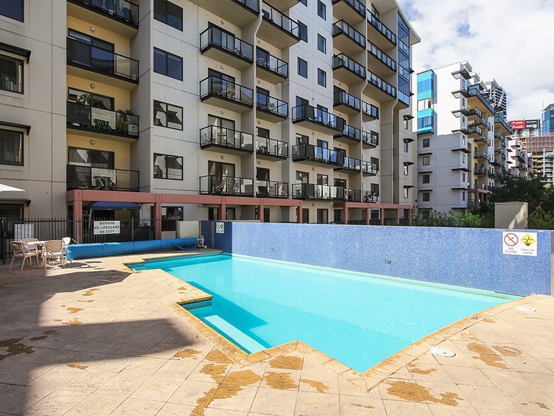 34/126 Mounts Bay Road, Perth WA 6000