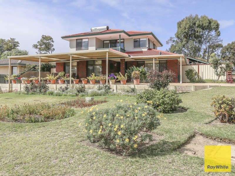 1 Reston Court, Duncraig WA 6023