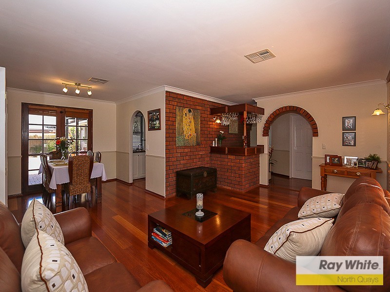 21 Strathyre Drive, Duncraig WA 6023