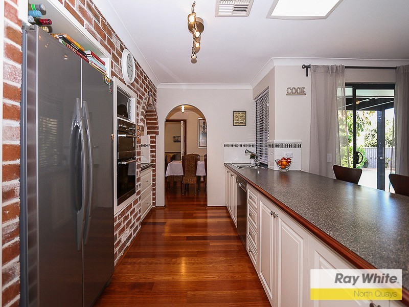 21 Strathyre Drive, Duncraig WA 6023