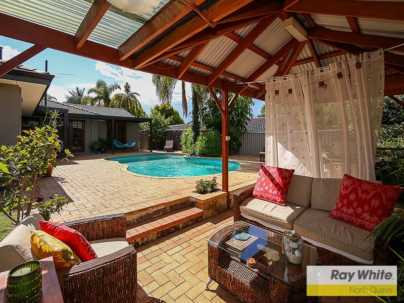 21 Strathyre Drive, Duncraig WA 6023