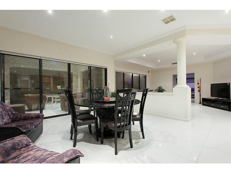 5 Kianga Crescent, Burns Beach WA 6028