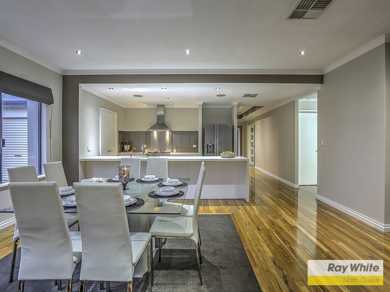 17 Craighall Turn, Madeley WA 6065