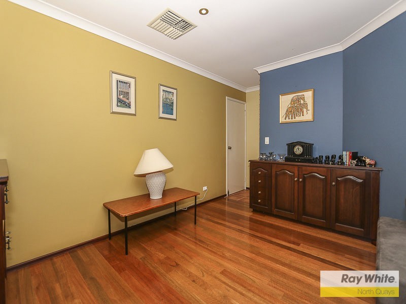 11 Lockyer Court, Duncraig WA 6023