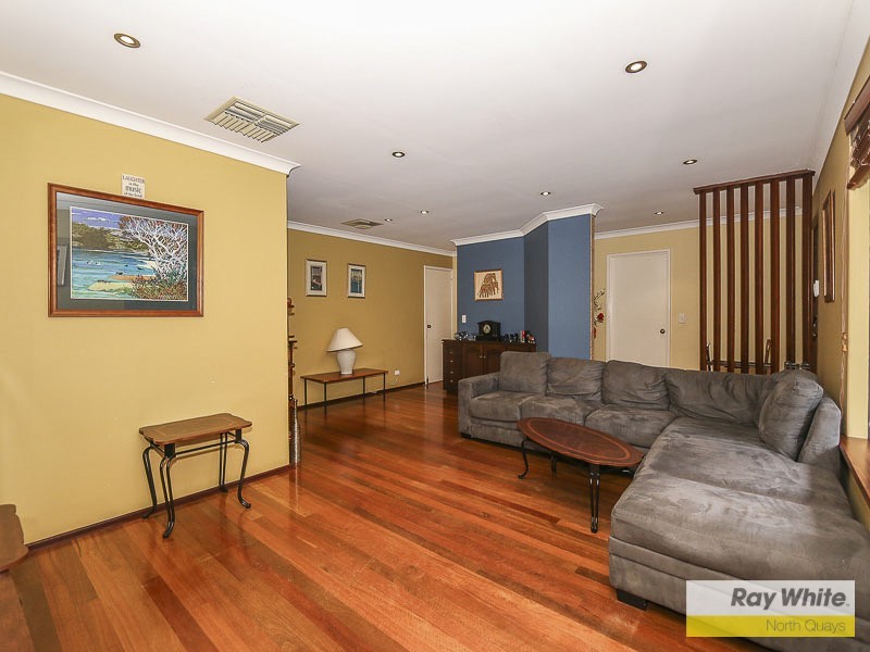 11 Lockyer Court, Duncraig WA 6023