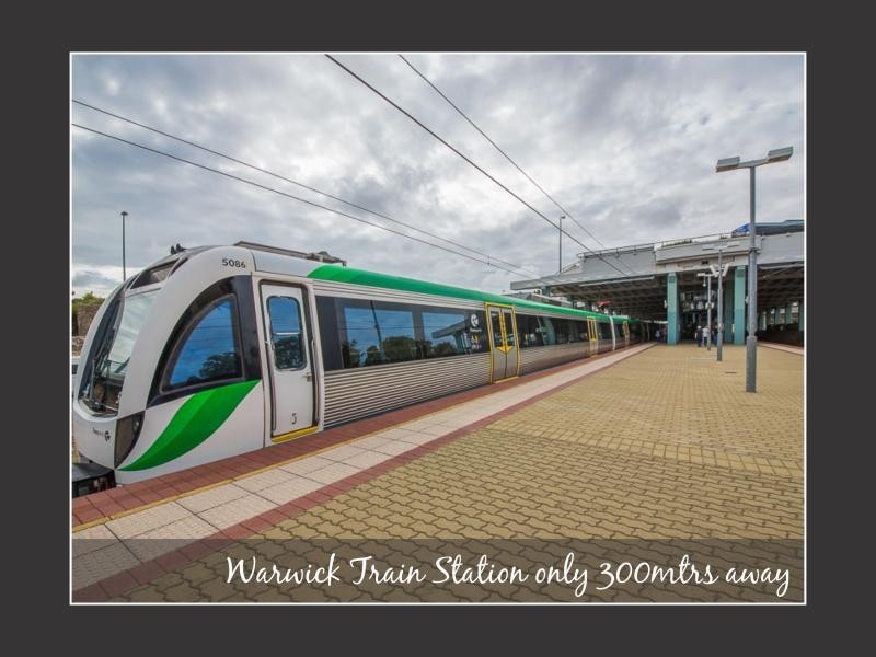 2 Ruthven Place, Duncraig WA 6023