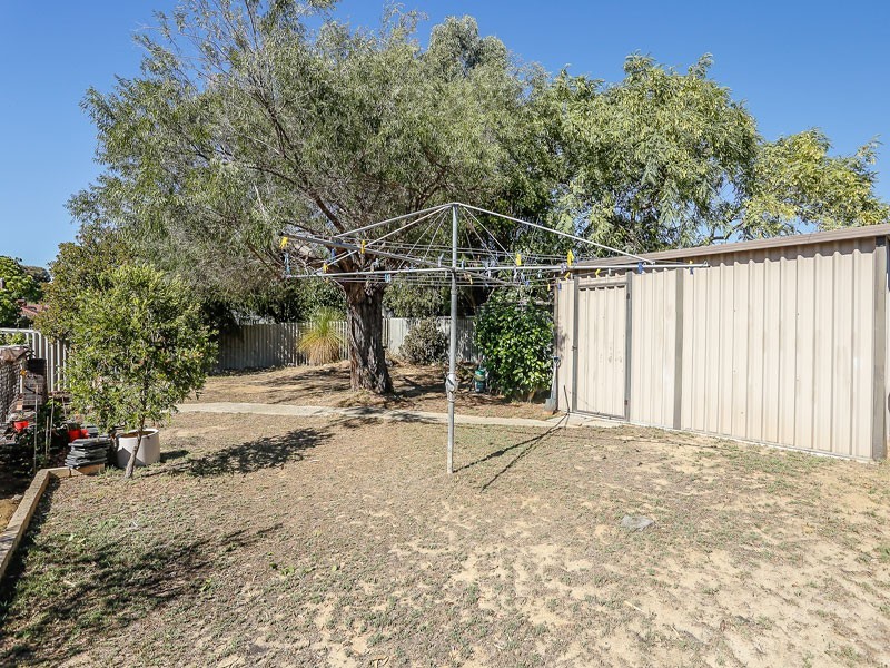 13 Barunga Way, Craigie WA 6025