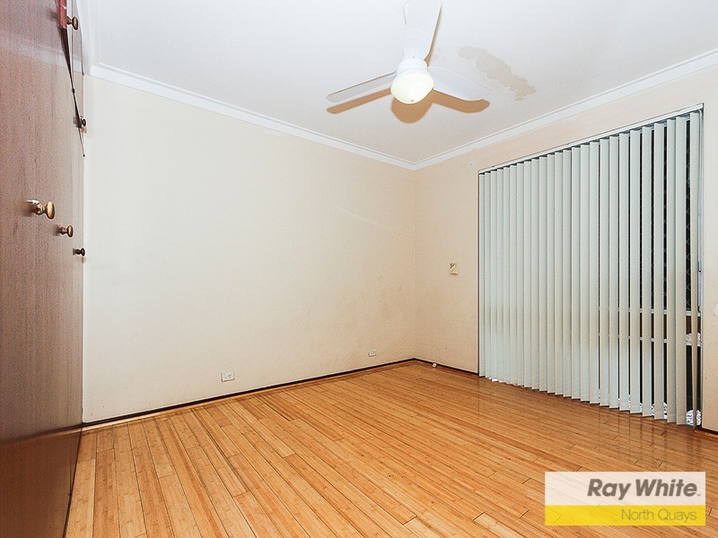 4 COQUINA CLOSE, Heathridge WA 6027