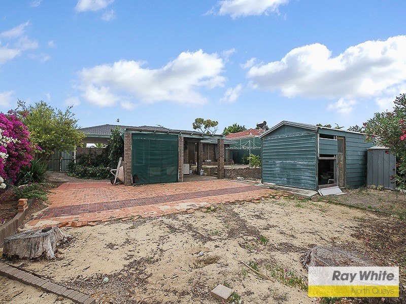 4 COQUINA CLOSE, Heathridge WA 6027