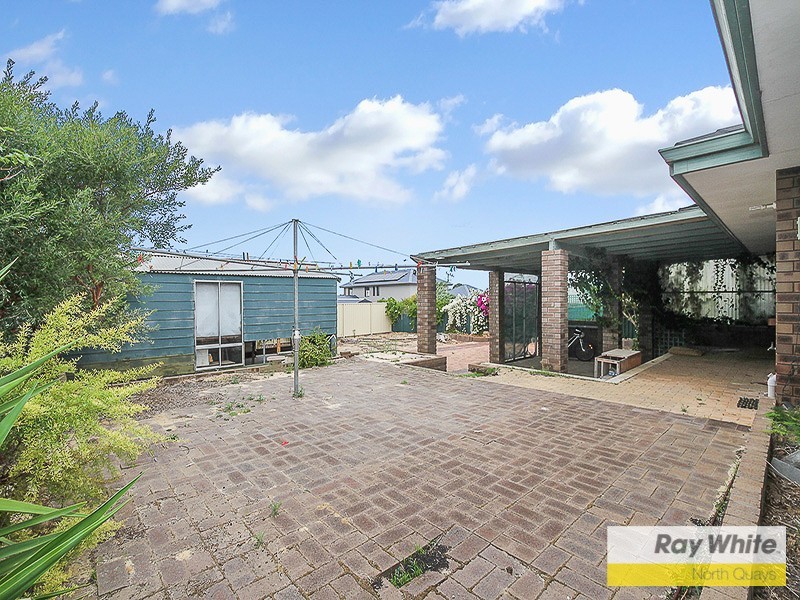 4 COQUINA CLOSE, Heathridge WA 6027