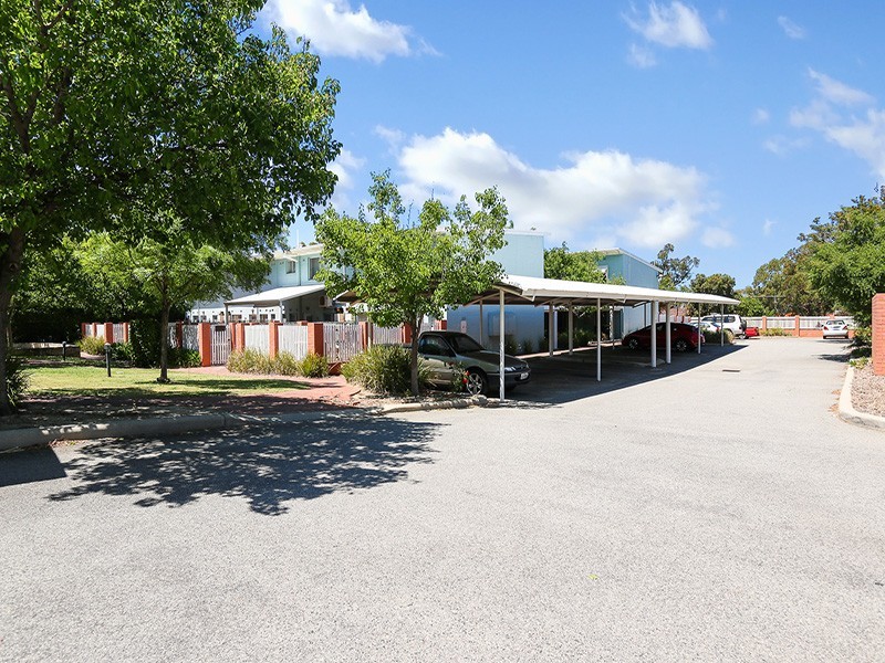 12/6 Seaton Place, Girrawheen WA 6064
