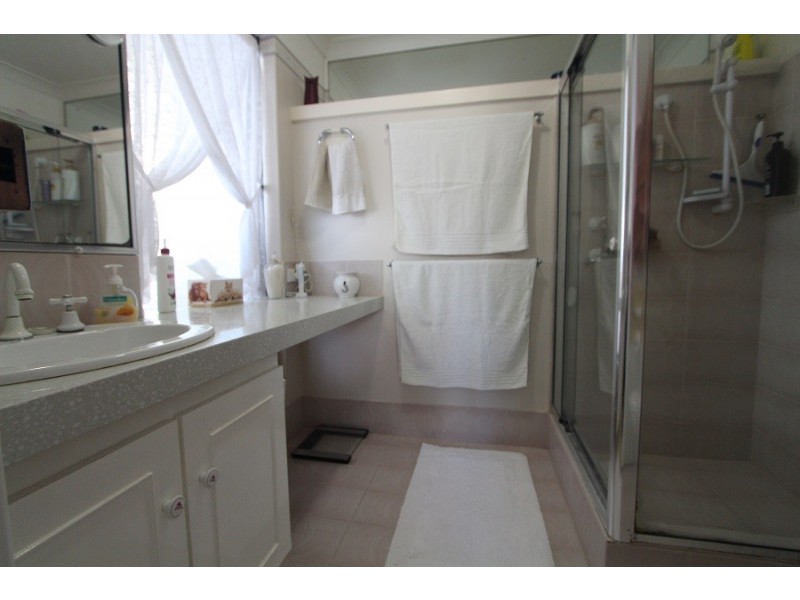 6 Oakapple Drive, Duncraig WA 6023