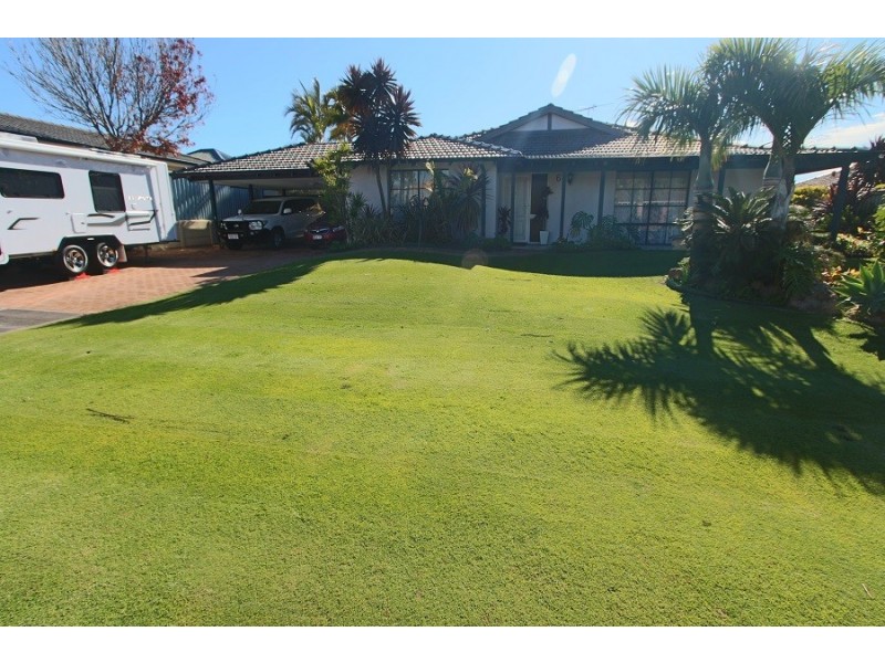 6 Oakapple Drive, Duncraig WA 6023
