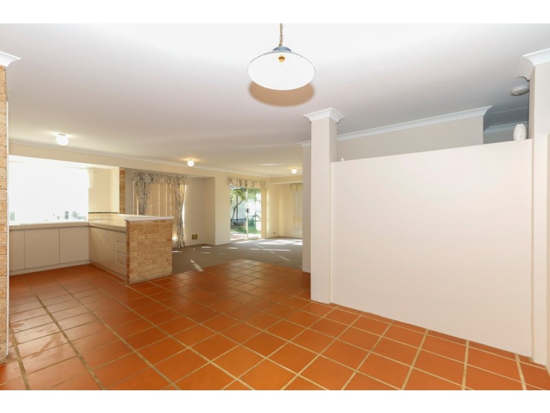 26 Kirkdale Turn, Kinross WA 6028