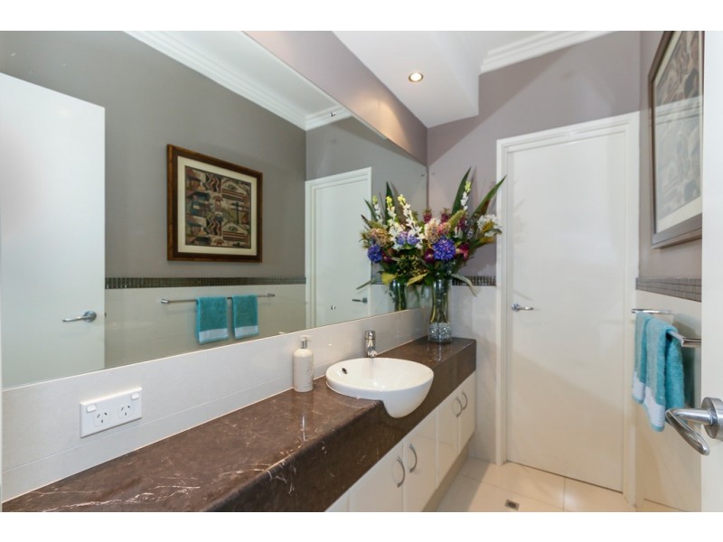 29 Amalfi Drive, Hillarys WA 6025