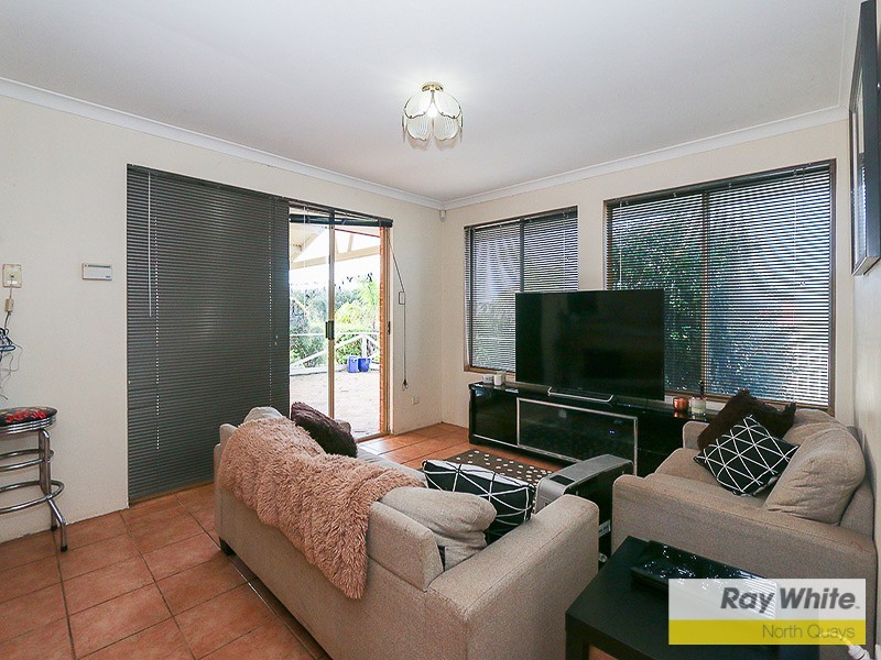 1 Sunvest Place, Merriwa WA 6030