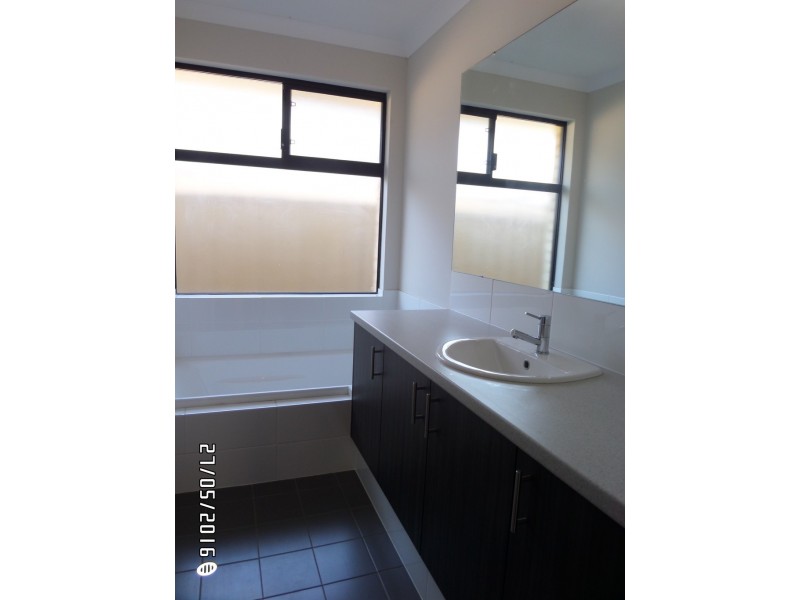 9 WETHERBY LINK, Butler WA 6036