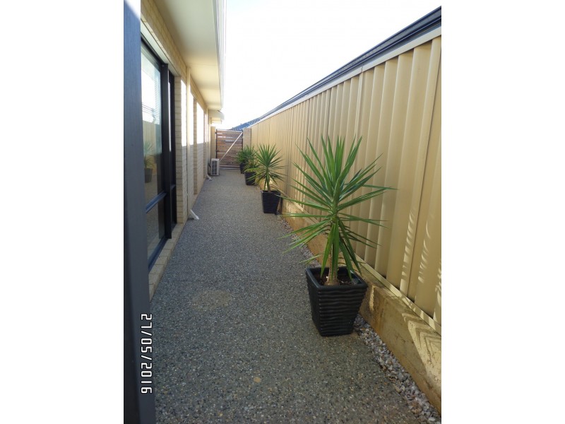 9 WETHERBY LINK, Butler WA 6036