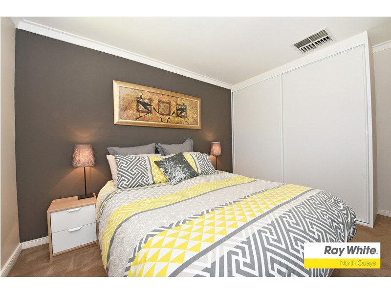 9 Garnkirk Road, Greenwood WA 6024