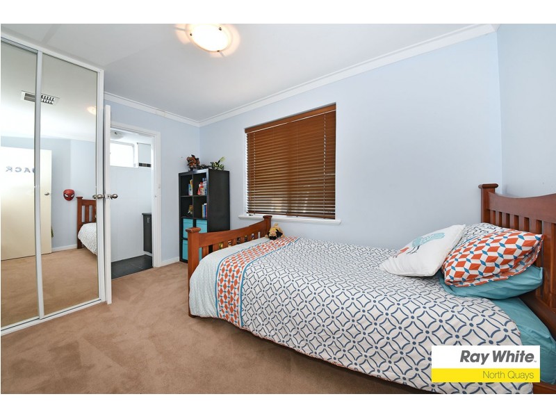 9 Garnkirk Road, Greenwood WA 6024