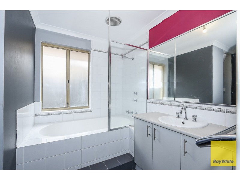 14 Oligantha Elbow, Banksia Grove WA 6031