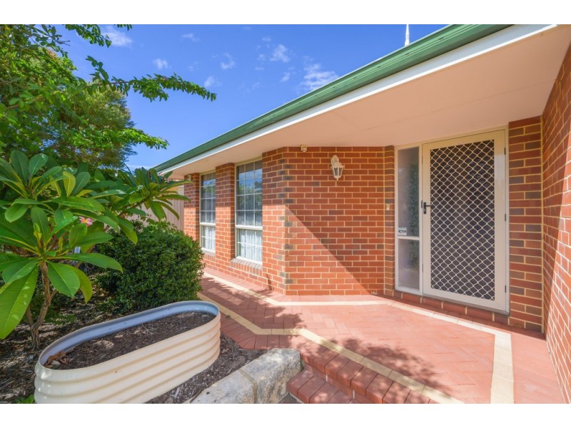 25 Sabina Park Drive, Madeley WA 6065