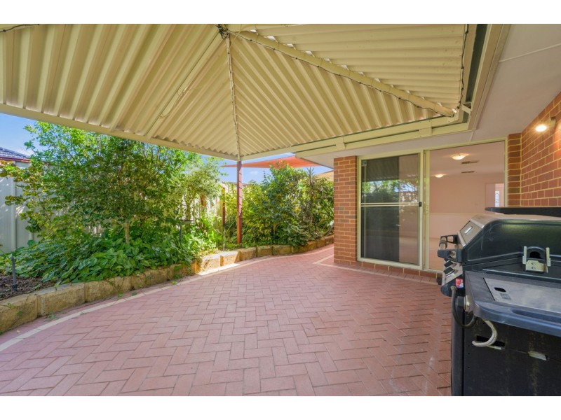 25 Sabina Park Drive, Madeley WA 6065