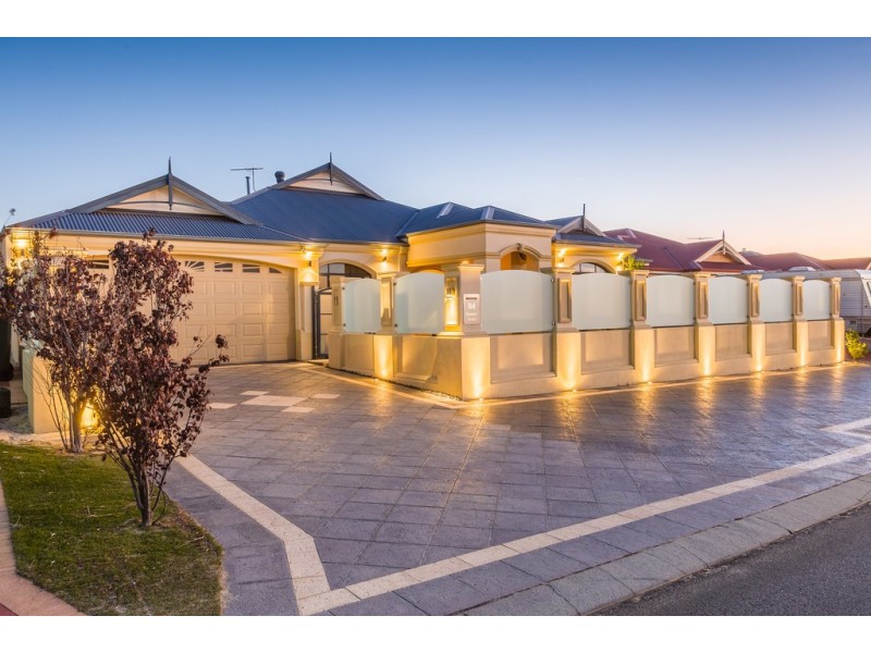 84 Russell Road, Madeley WA 6065