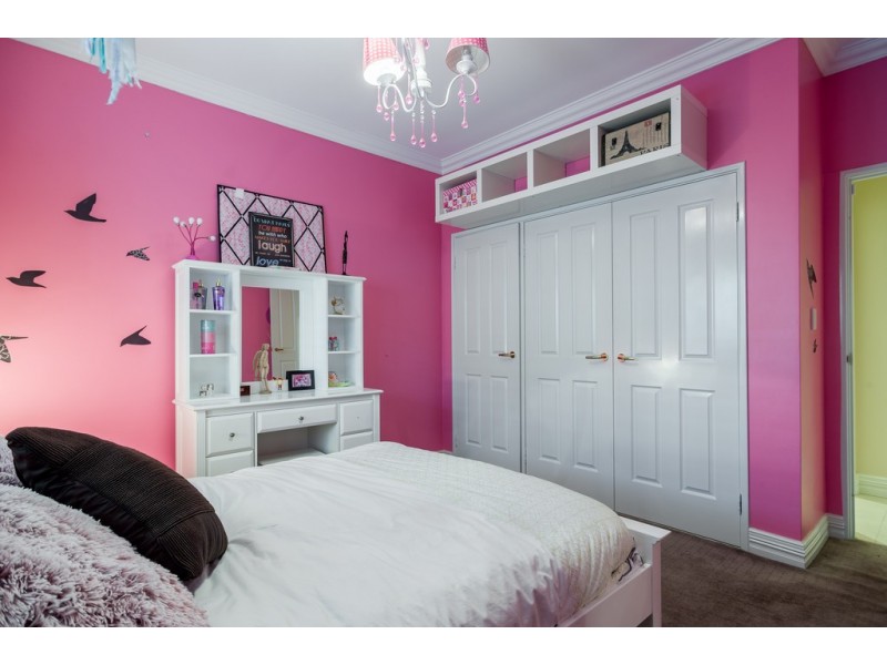 84 Russell Road, Madeley WA 6065