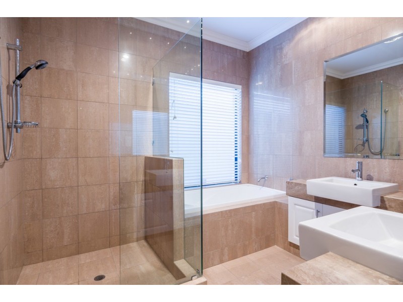 84 Russell Road, Madeley WA 6065