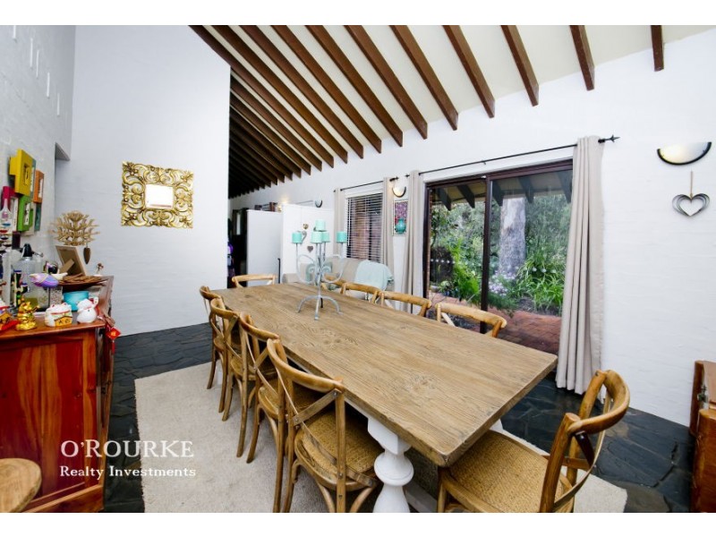 1 Barra Place, Wanneroo WA 6065