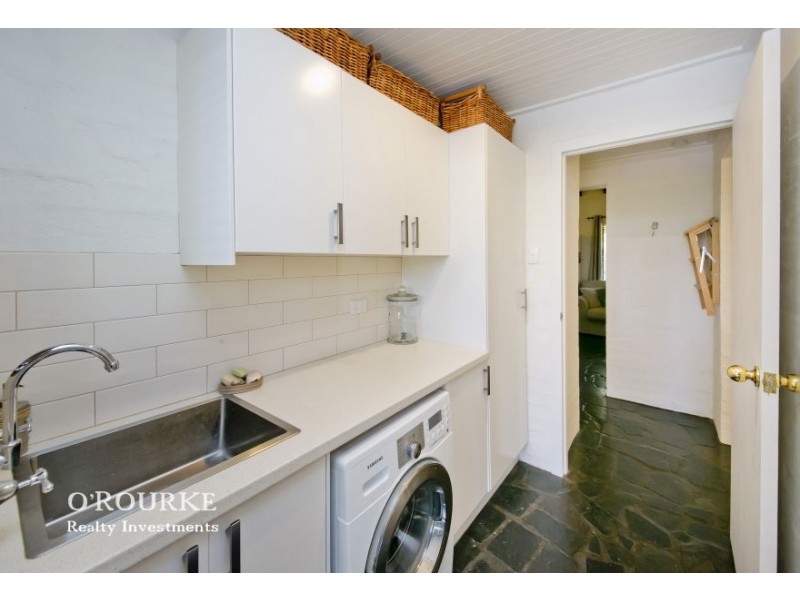 1 Barra Place, Wanneroo WA 6065