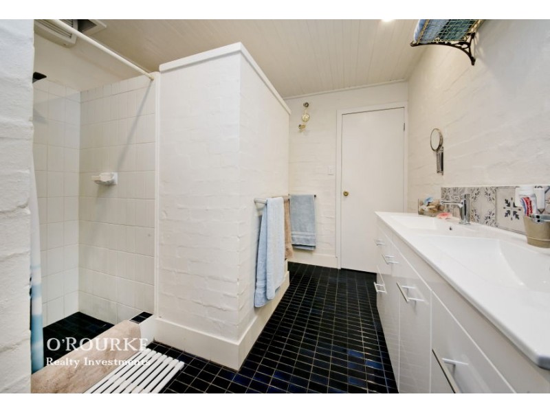 1 Barra Place, Wanneroo WA 6065