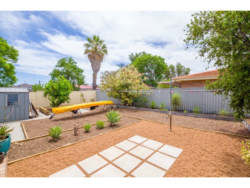 59 Etchingham Rd, Balga WA 6061