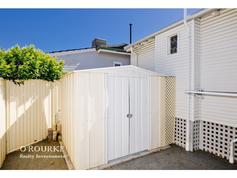 218 Holbeck Street, Doubleview WA 6018