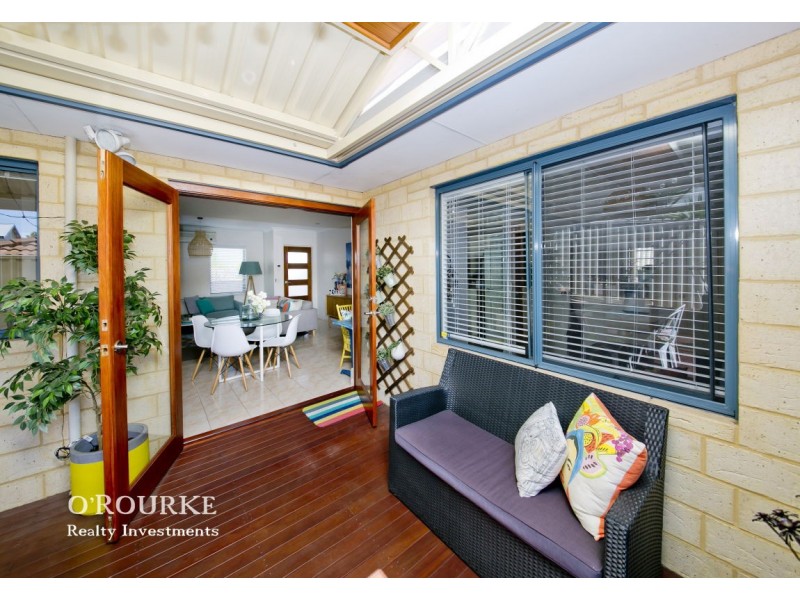 288 a Huntriss Road, Doubleview WA 6018