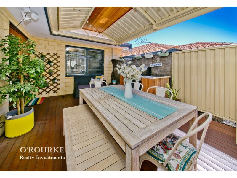 288 a Huntriss Road, Doubleview WA 6018