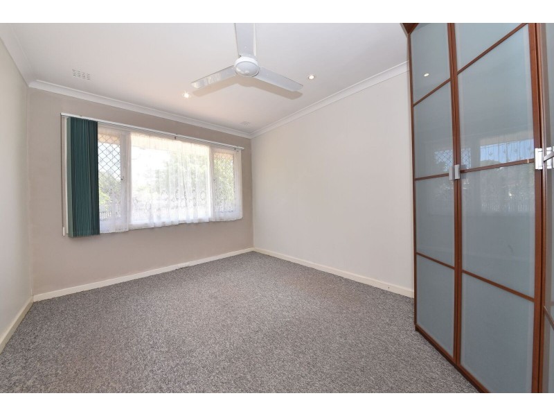 52 Nanovich Avenue, Girrawheen WA 6064