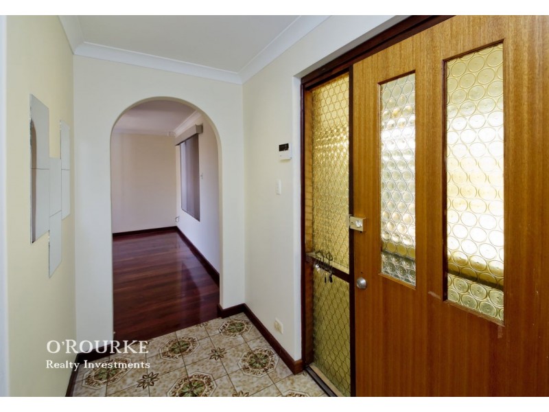 4 Kingfisher Place, Stirling WA 6021