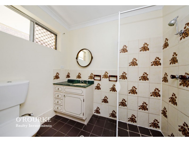 4 Kingfisher Place, Stirling WA 6021