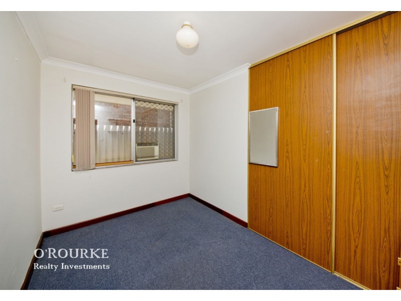 4 Kingfisher Place, Stirling WA 6021