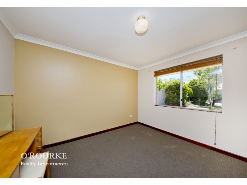 4 Kingfisher Place, Stirling WA 6021