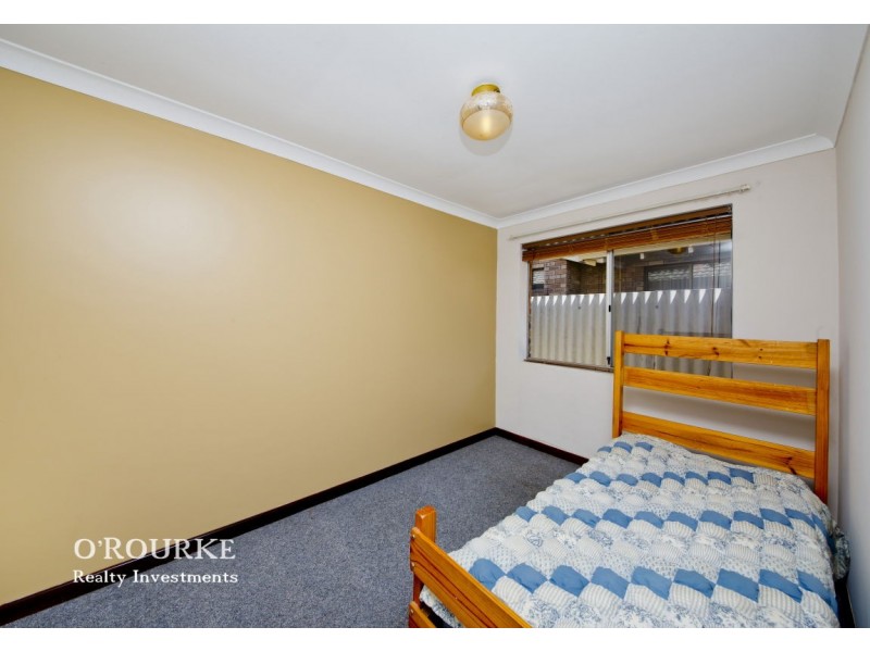 4 Kingfisher Place, Stirling WA 6021