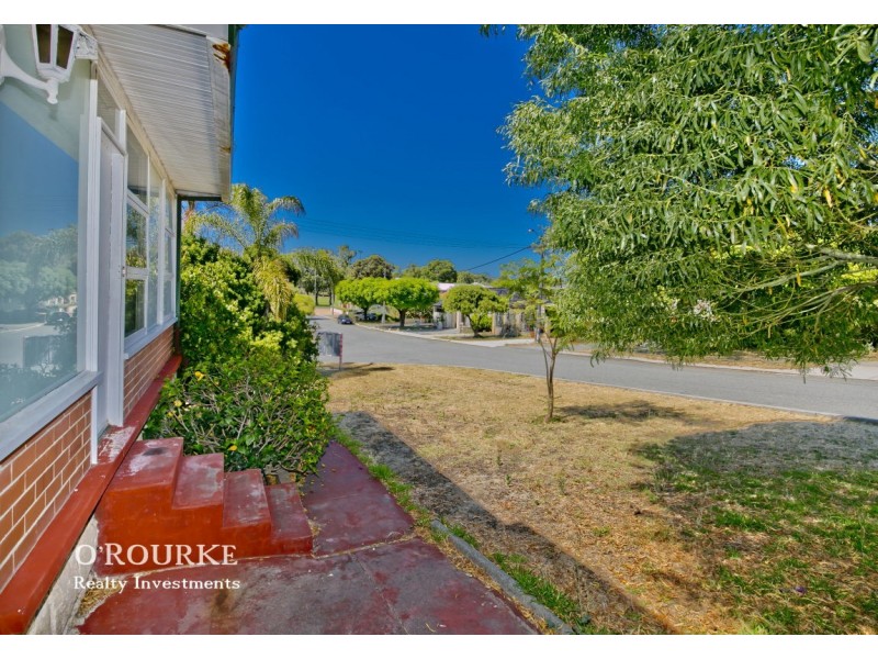 2 Eden Street, Innaloo WA 6018